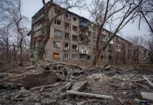 Rússia diz que avançou suas tropas na cidade de Vuhledar; Ucrânia nega
