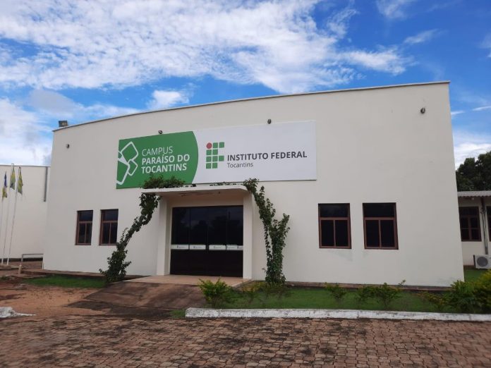 frente-campus-paraiso
