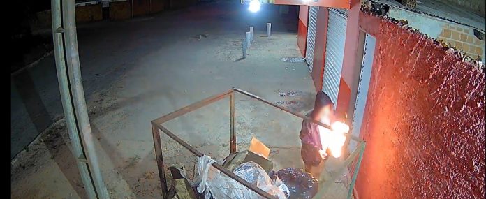 incendio-mercado-dianopolis-2