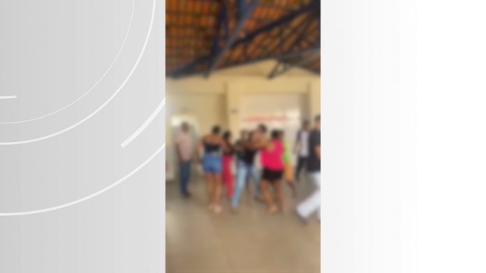 confusao-briga-escola-1