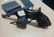 Homem é preso suspeito de matar vizinho que se recusou a fornecer água e energia, diz PM