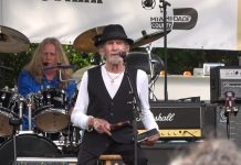 Alex Ligertwood, ex-vocalista da banda de Santana, morre aos 79 anos