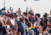 Blusa ao avesso e posts ‘atrasados’: como equipes de artistas evitam assédio de fãs e vazamentos