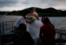 Após tempestade adiar cerimônia, noiva realiza casamento em praia no TO: ‘Tinha certeza que daria certo’